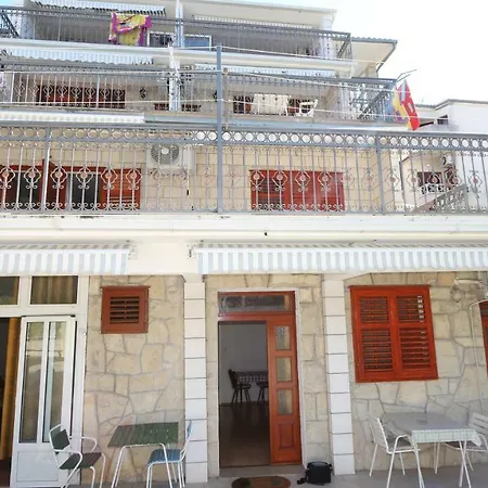 Guesthouse Sandra Biograd Na Moru