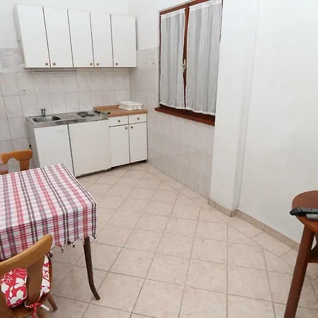 Guesthouse Sandra *
