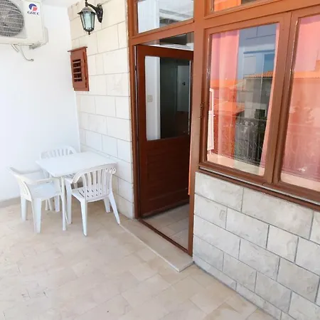 Guesthouse Sandra Biograd Na Moru