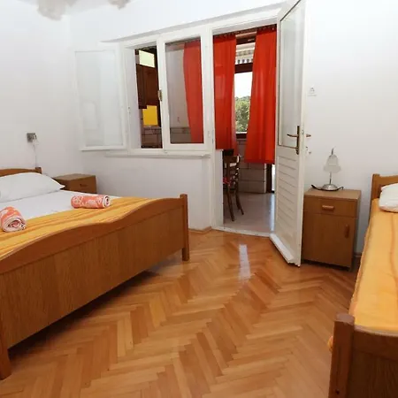 Guesthouse Sandra Biograd Na Moru