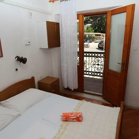 Guesthouse Sandra Biograd Na Moru