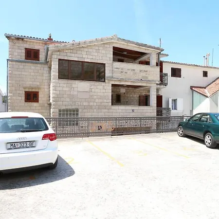 Guesthouse Sandra * Biograd Na Moru